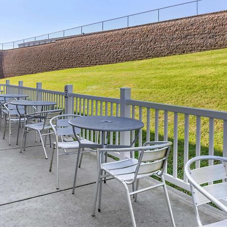 Comfort Suites Lancaster Amish Country Smoketown  Eksteriør billede