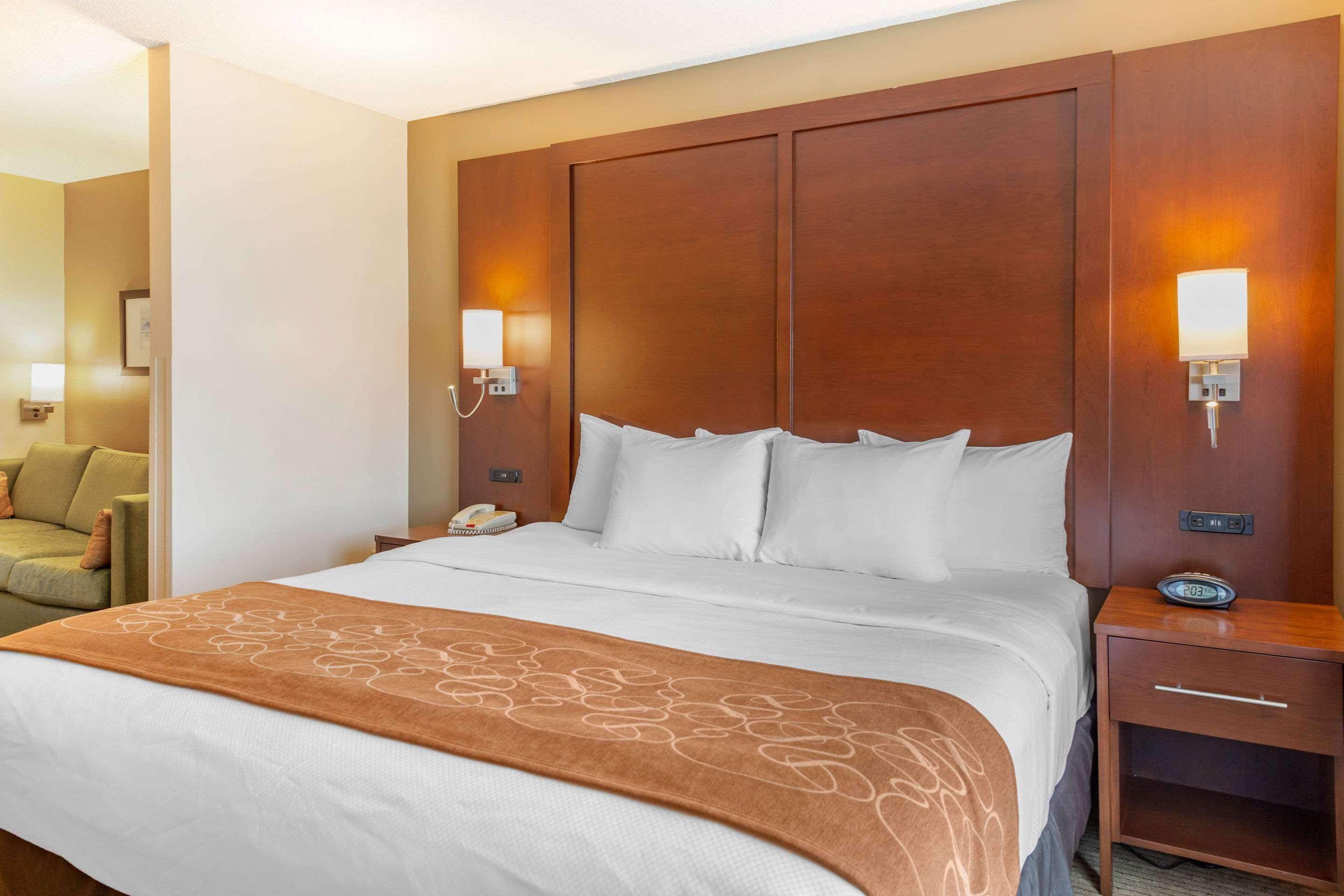 Comfort Suites Lancaster Amish Country Smoketown  Eksteriør billede