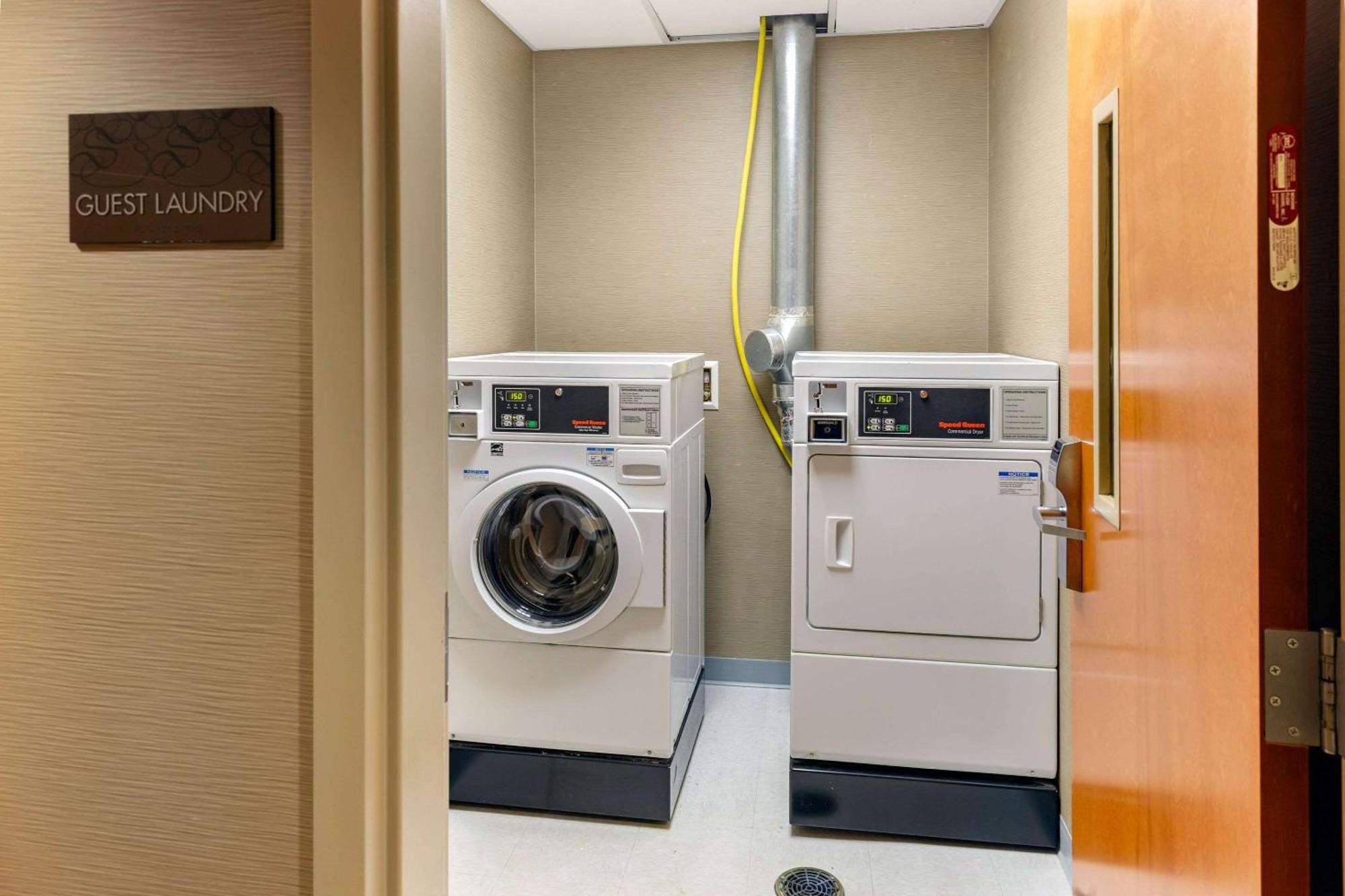 Comfort Suites Lancaster Amish Country Smoketown  Eksteriør billede