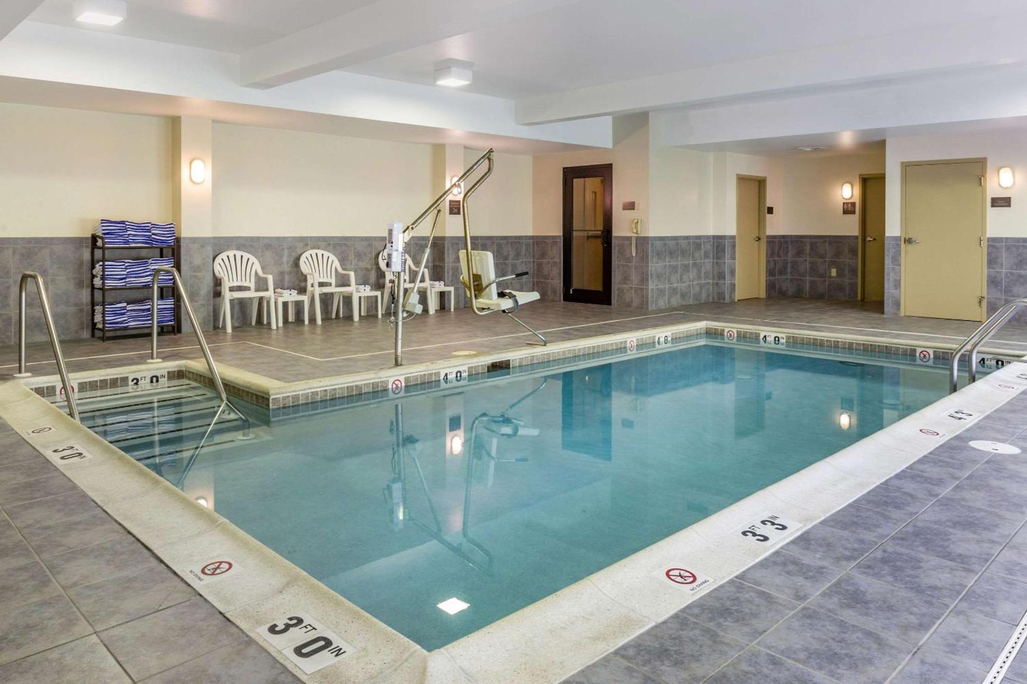 Comfort Suites Lancaster Amish Country Smoketown  Eksteriør billede